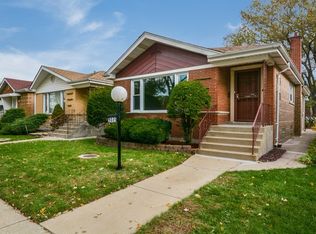 9025 S Dante Ave, Chicago, IL