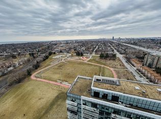 251 Manitoba St W #2209, Toronto, ON M8Y 0C7