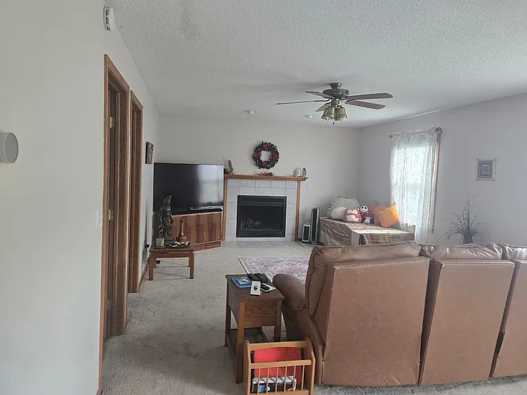 1211 Vista View Ct — Photo 42