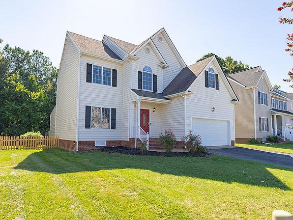 2nd image of 3421 Andover Hills Pl