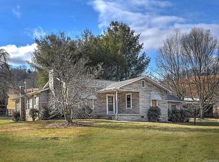 651 Don Felmet Rd, Marshall, NC 28753