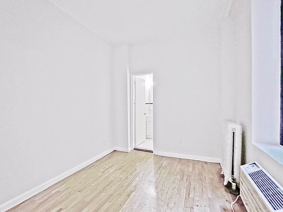 2nd image of 11 E 32nd St #7K