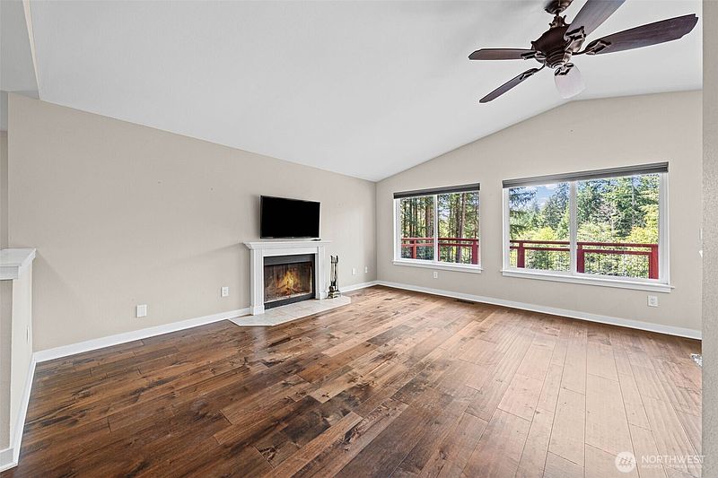 4th image of 9812 Kooley Drive NW