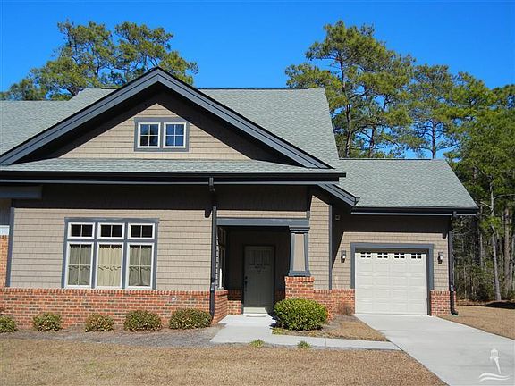 2nd image of 4902 Linden Ln #2