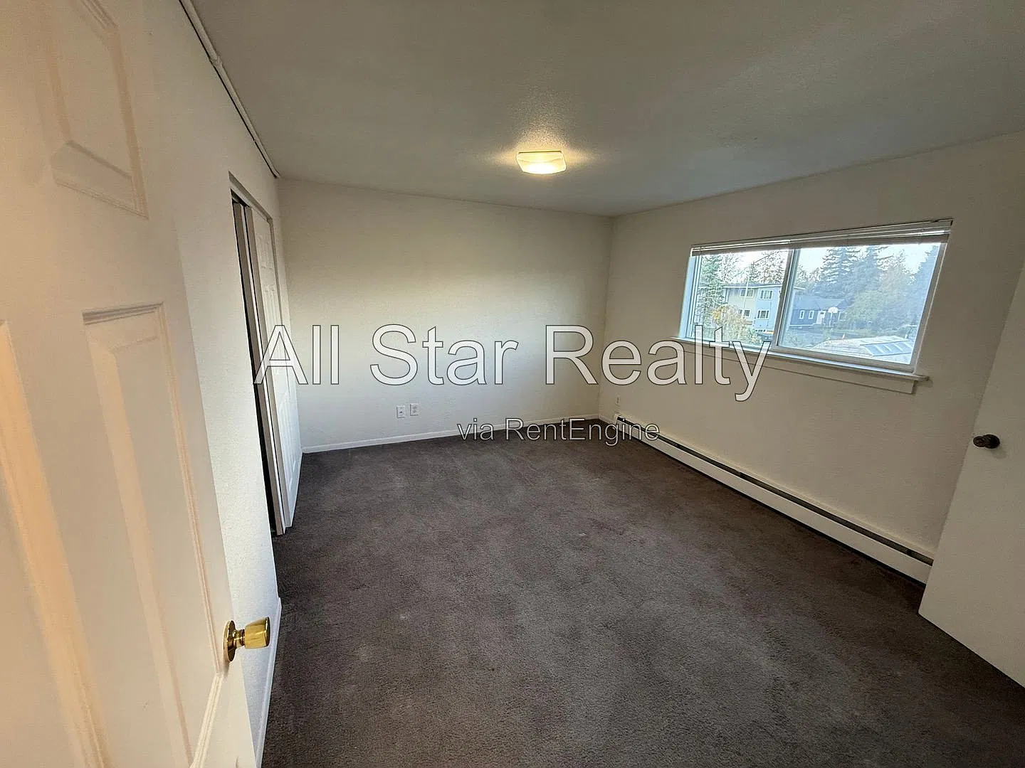 3901 Northwood Dr — Photo 4
