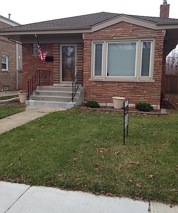 2nd image of 10800 S Lawndale Ave