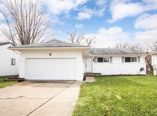 892 Provincetown Rd, Auburn Hills, MI 48326