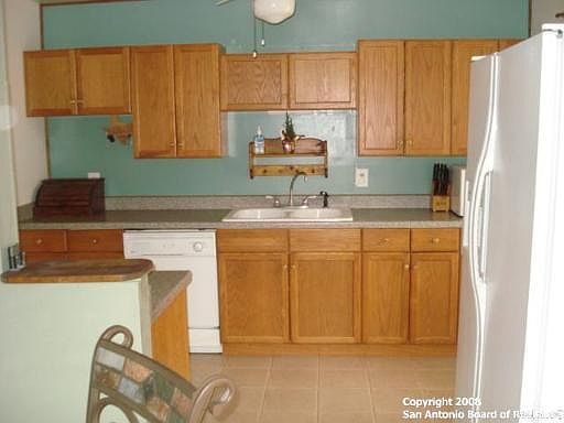 5th image of 3326 POLLYDALE DR