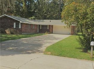 256 Live Oak St, Mandeville, LA 70448