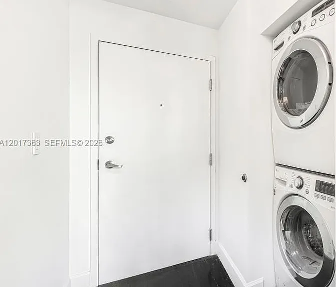 1428 West Ave #2 — Photo 3