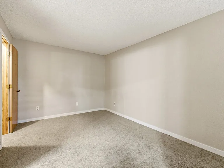 982 S Dearborn Way #5 — Photo 10