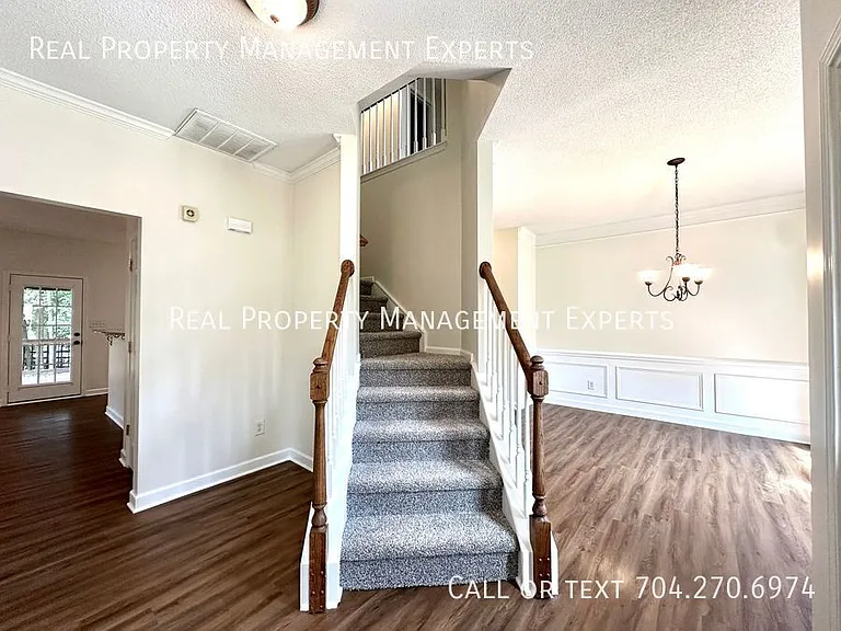 4775 Covington Dr NW — Photo 12