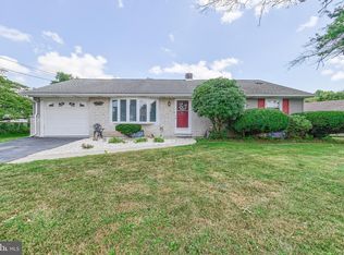 456 Leaman Ln, Hellam, PA 17406