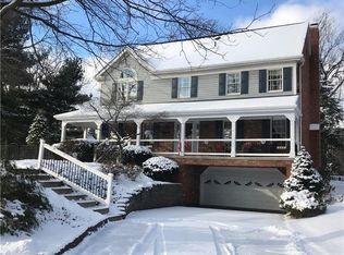 1778 Seegar Cir, Pittsburgh, PA 15241