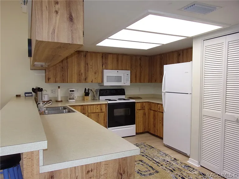 876 Pritchard Island Rd — Photo 11