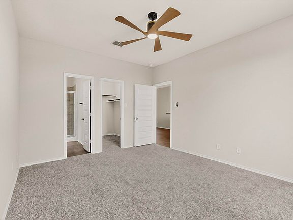 4th image of 10422 Green Lake Dr