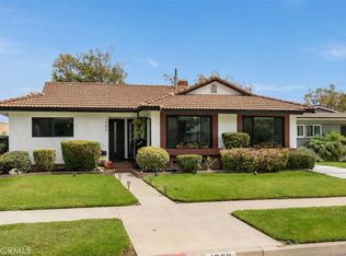 1980 Vuelta Grande Ave, Long Beach, CA 90815