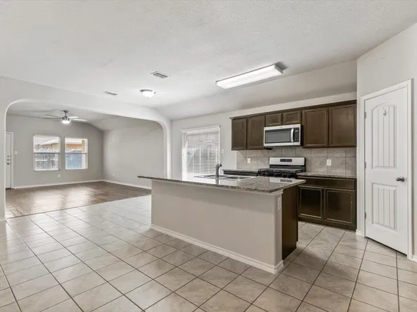 6308 Eagle Pier Way, Fort Worth, TX 76179