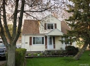 4005 Slusaric Rd, North Tonawanda, NY 14120