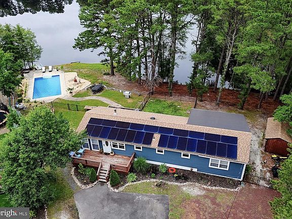 5th image of 6 Shore Cir