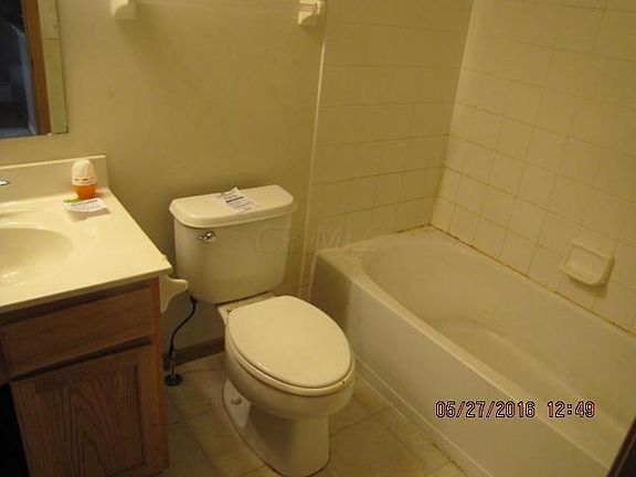 5th image of 196 Olentangy Meadows Dr