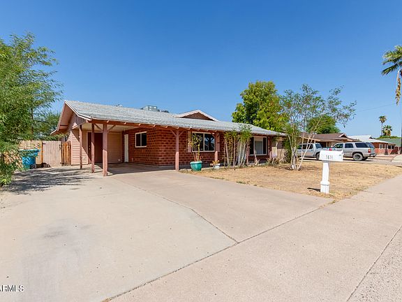 3rd image of 3614 W Sierra Vista Drive
