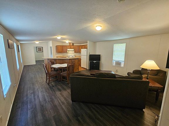 2nd image of 1225 Osteen St Trailer 23