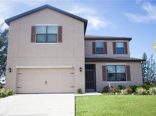 832 SW 28th St, Cape Coral, FL 33914
