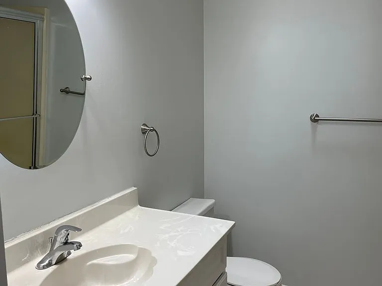 480 Saltaire Dr — Photo 29