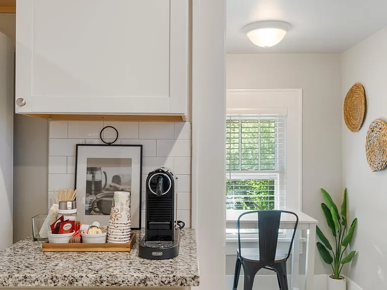 1220 N Cheyenne Ave — Photo 28