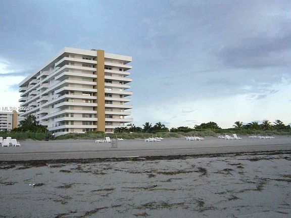 5th image of 177 Ocean Lane Dr APT 412