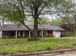 419 N D St, McAlester, OK 74501