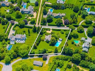 40 Farmview Dr, Sagaponack, NY 11962