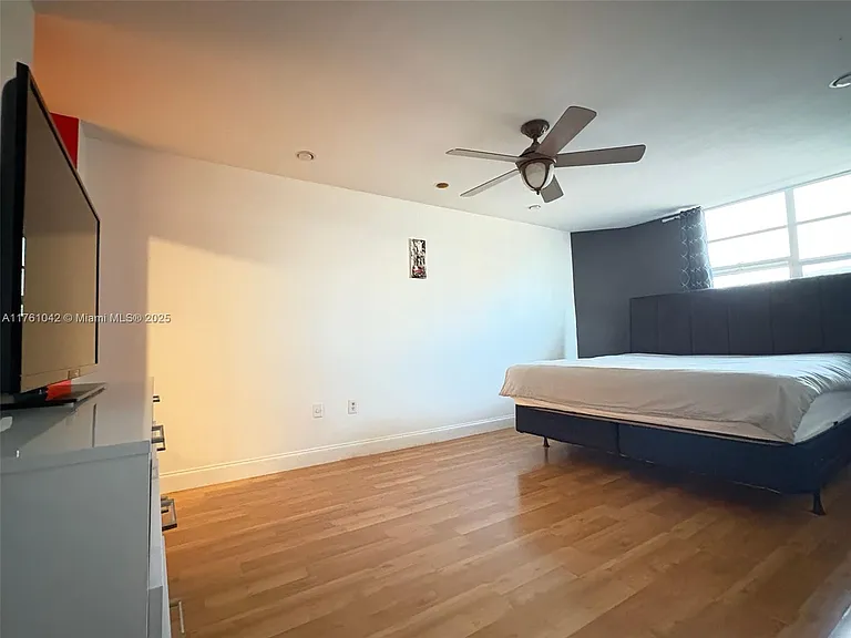 1965 S Ocean Dr #2F — Photo 5