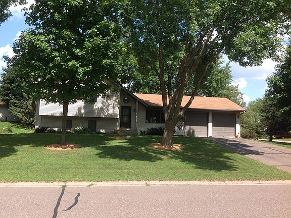 2nd image of 3357 York Dr