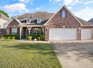 2416 W C St, Jenks, OK 74037