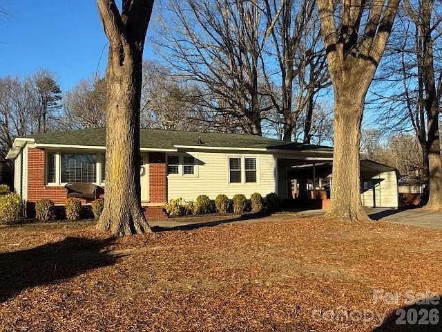 1st image of 106 Marlwood Dr