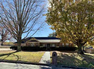 1701 Timber Creek Dr, Tyler, TX 75703