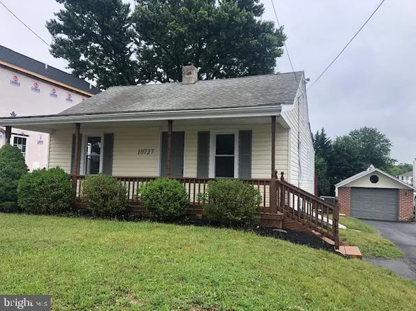 10727 Bower Ave, Williamsport, MD 21795