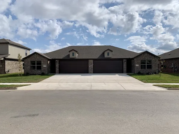 432 Rineel Ave, Centerton, AR