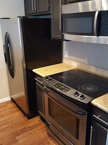2305 Basil Dr #D301 — Photo 2