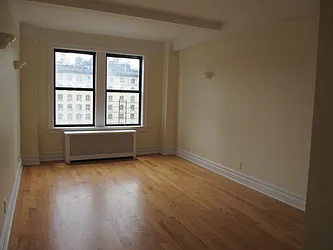 Rented by Rita S Citrin, LREB