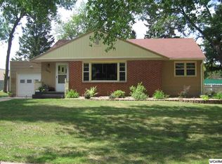 1804 7 1/2 St SW, Willmar, MN 56201