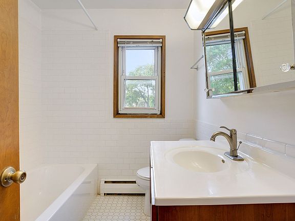 3rd image of 6227 W 34th St APT 25