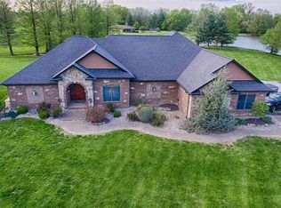 11747 Pocahontas Rd, Highland, IL 62249