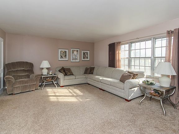 2nd image of 8705 Johns Dr