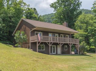 194 Kelly Springs Rd, Waynesville, NC 28786