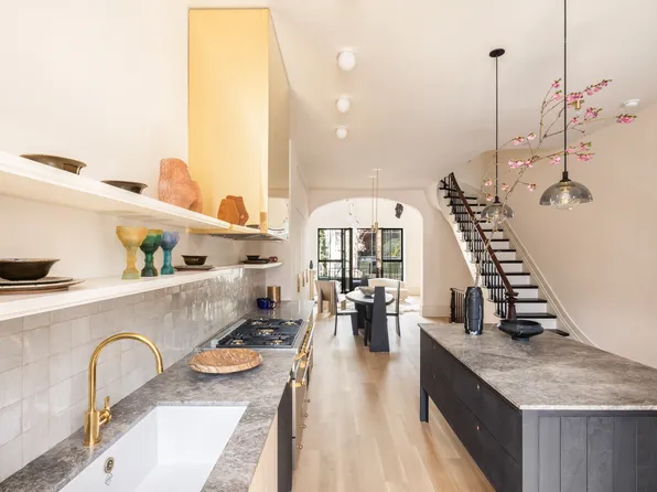 483 West 22nd Street image 1 of 29