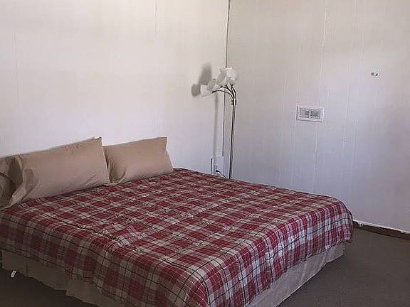 5th image of 155 S Yale Ave #155