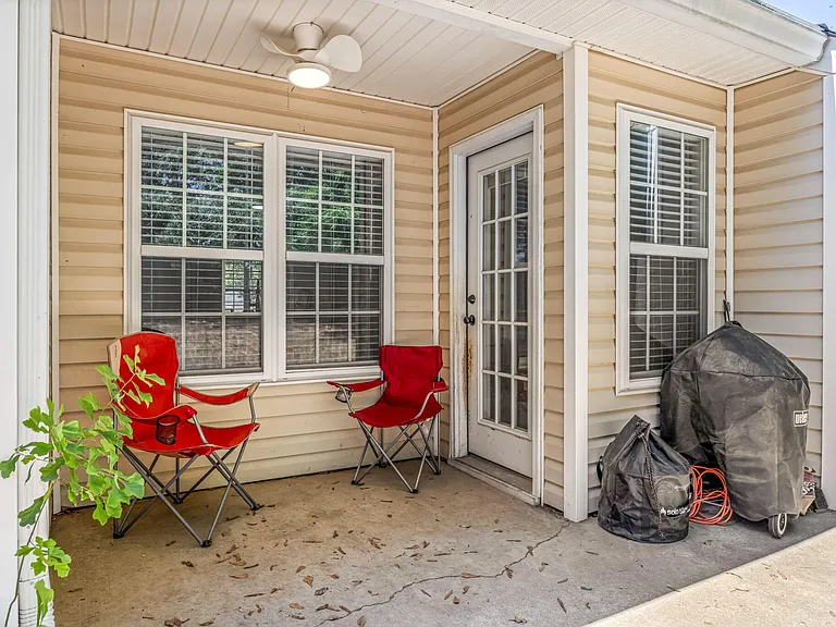 2056 Sylvan Lake Dr — Photo 37